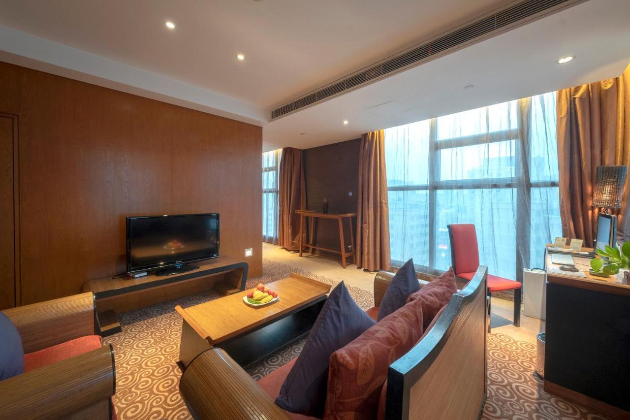 Christian'S Hotel Luoyang Luoyang (Henan) Exterior foto